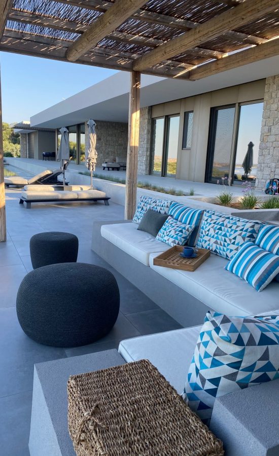 the-b-villa-outdoor-living